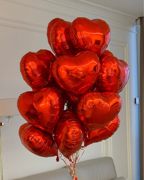 Червоні фольговані серця