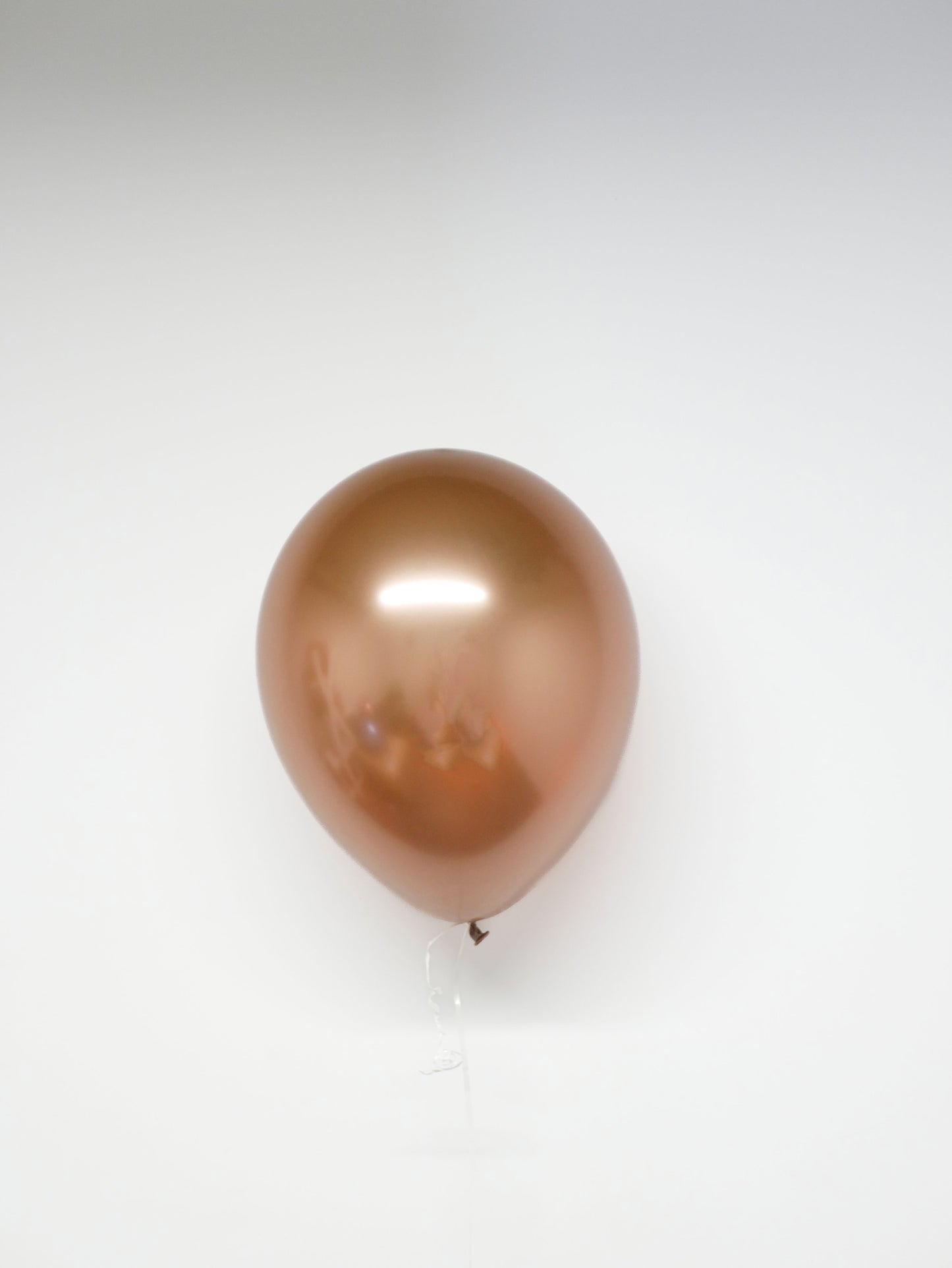 Хромована кулька золота