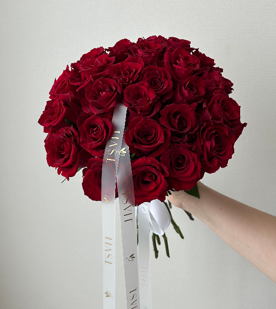 Розмір на фото S