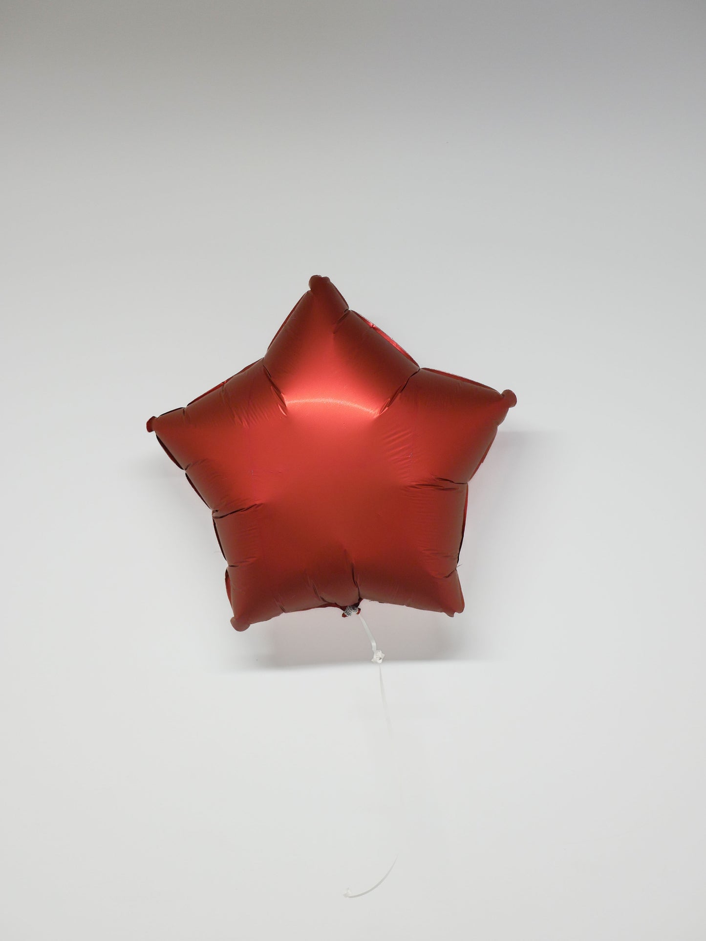 Фольгована кулька зірка червоного кольору